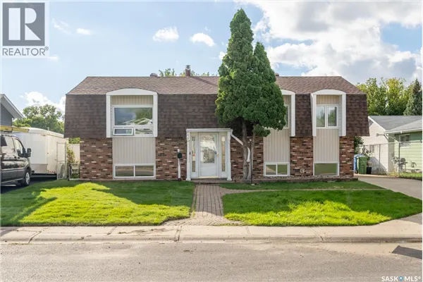 135 Fulton DRIVE