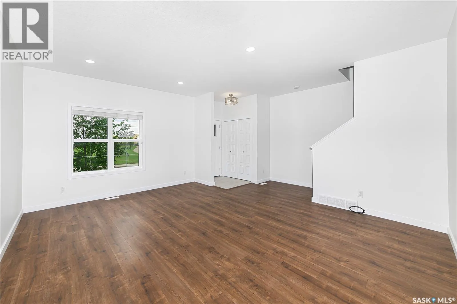 432 Underhill ROAD