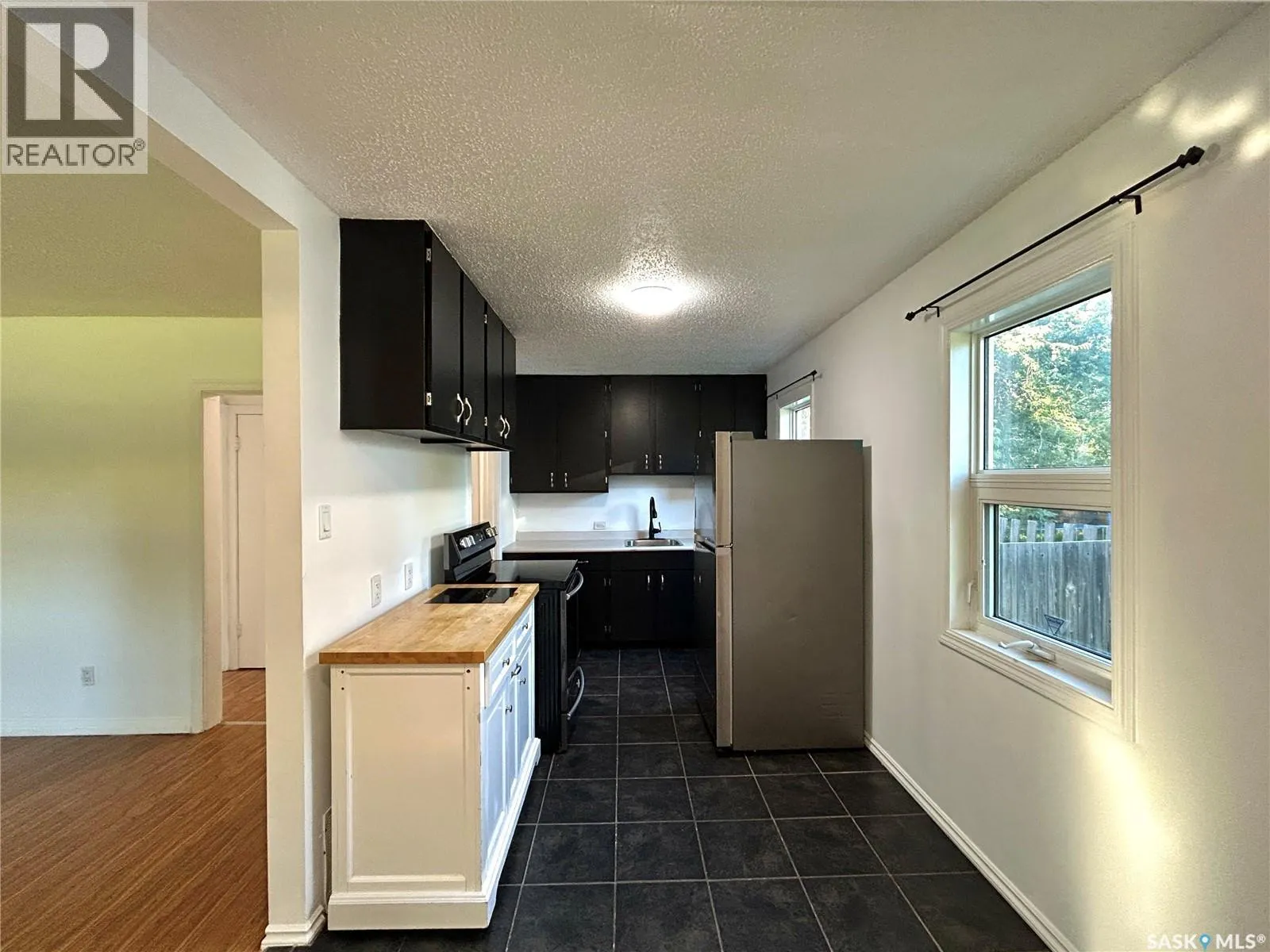 150 24th STREET E