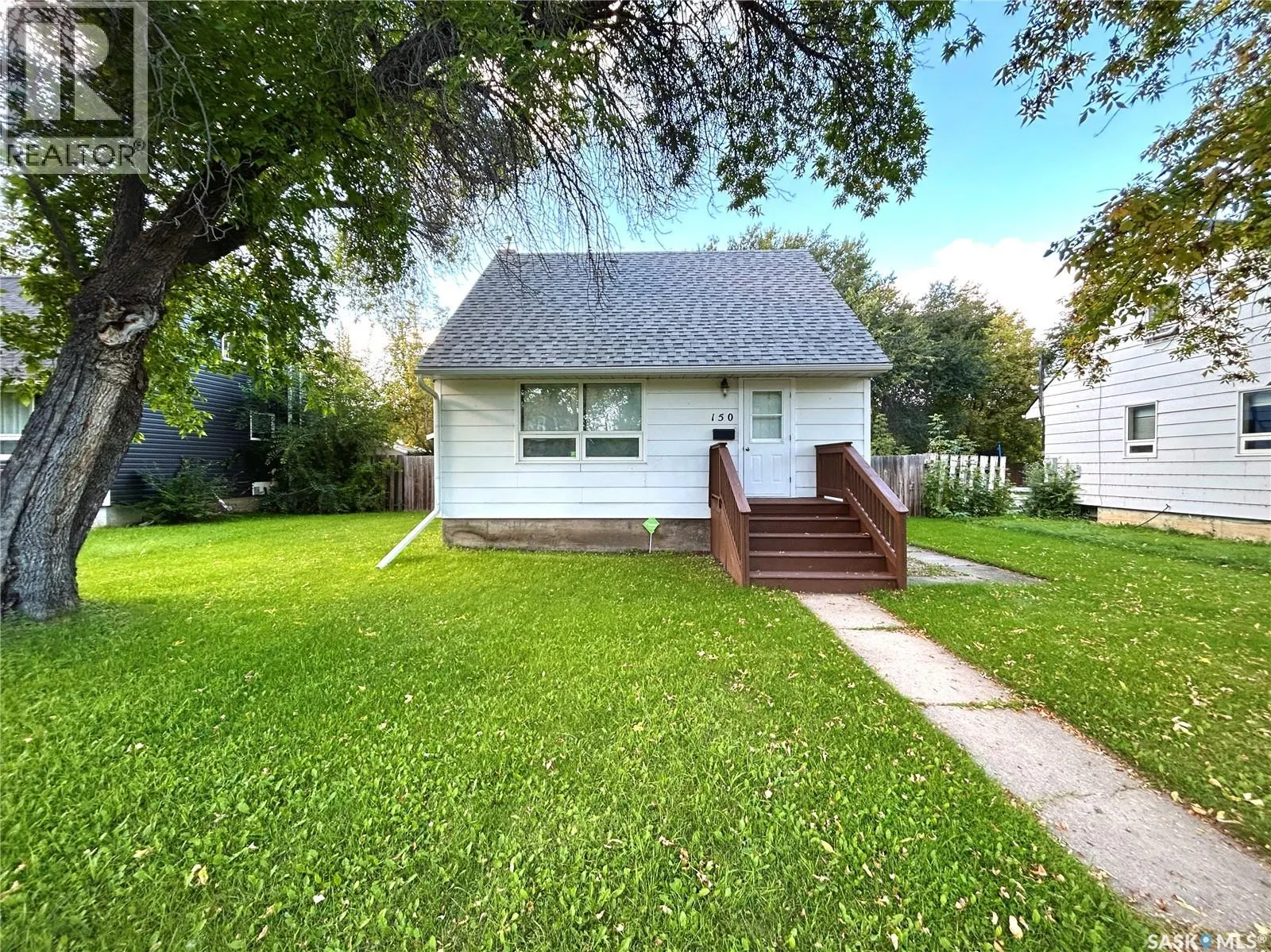 150 24th STREET E