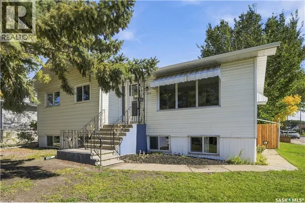302 McMillan AVENUE