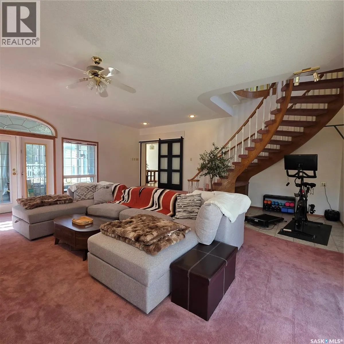 549 Russ-Stan ROAD