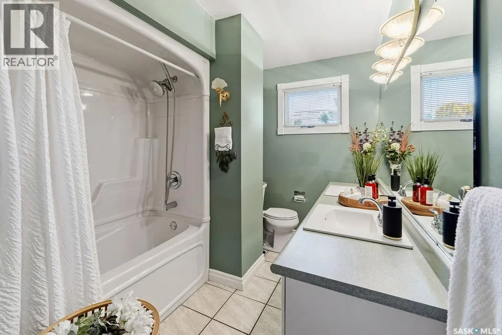 1403 Hochelaga STREET W