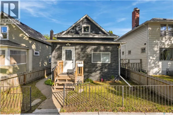 328 I AVENUE S