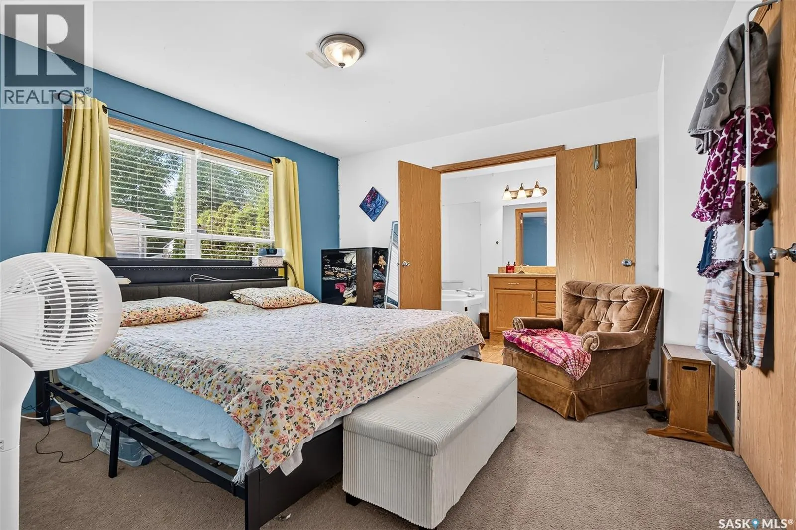 J5 1295 9th AVENUE NE