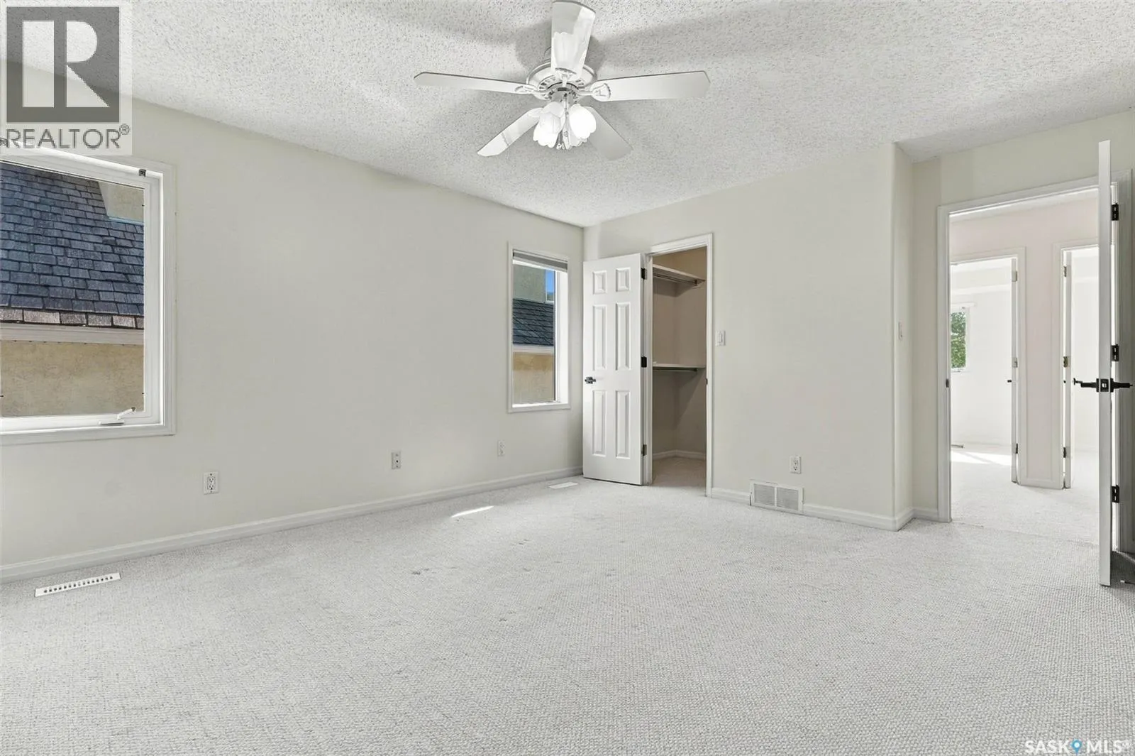 110 Braeshire LANE