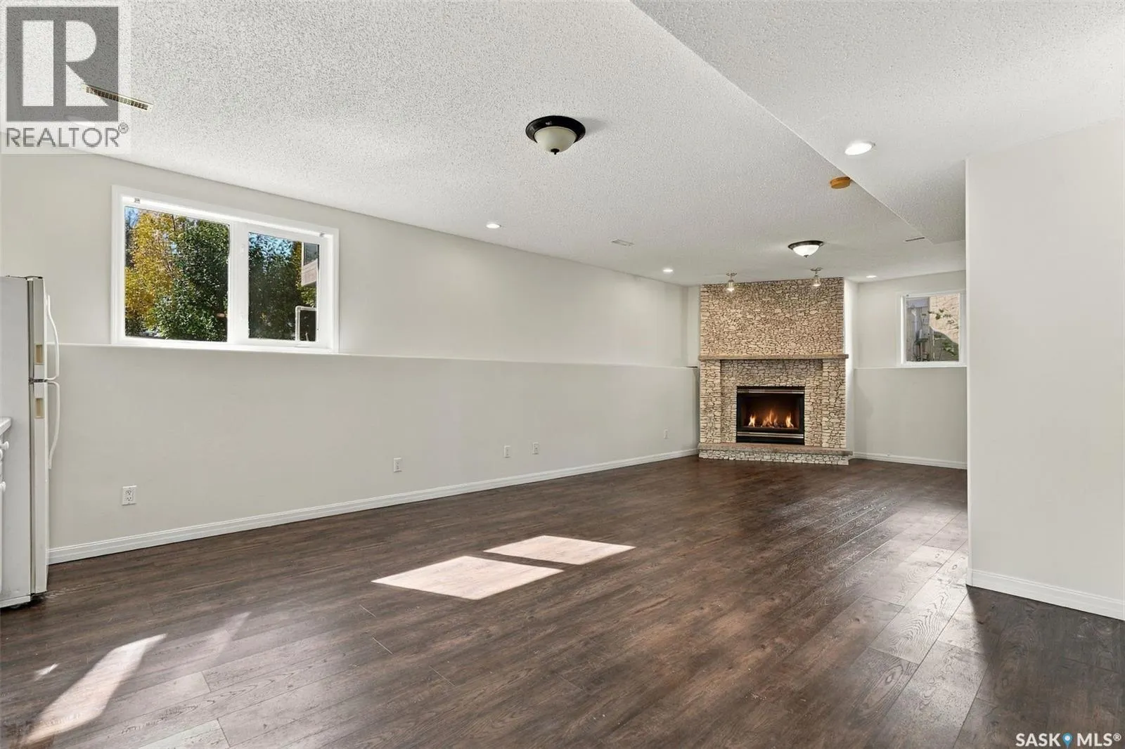 110 Braeshire LANE
