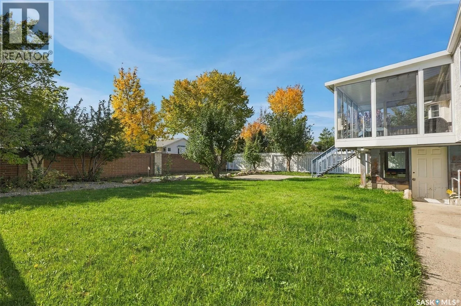 110 Braeshire LANE