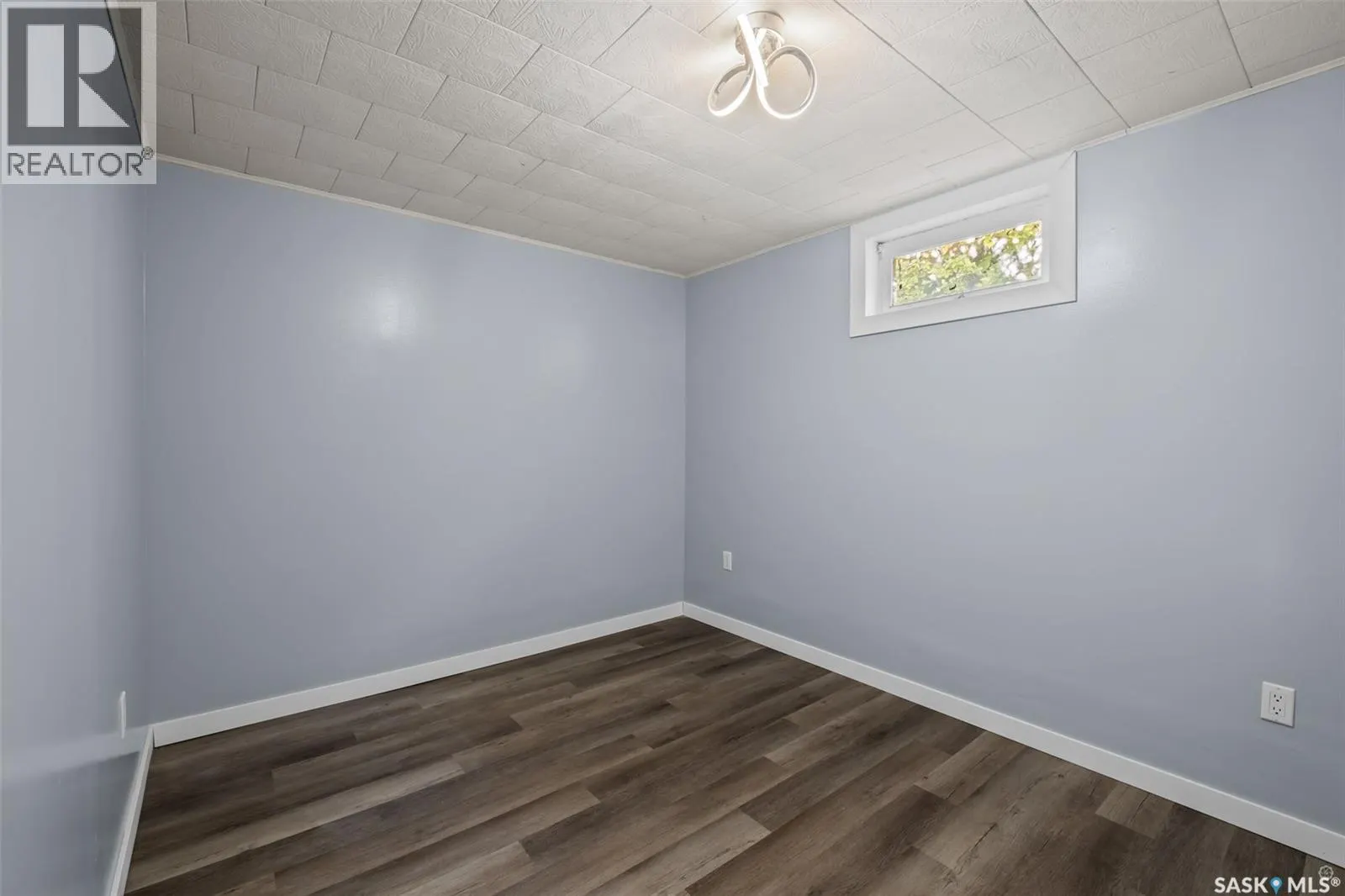 3035 Dunn DRIVE