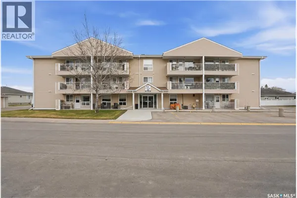 304 206 Pioneer PLACE