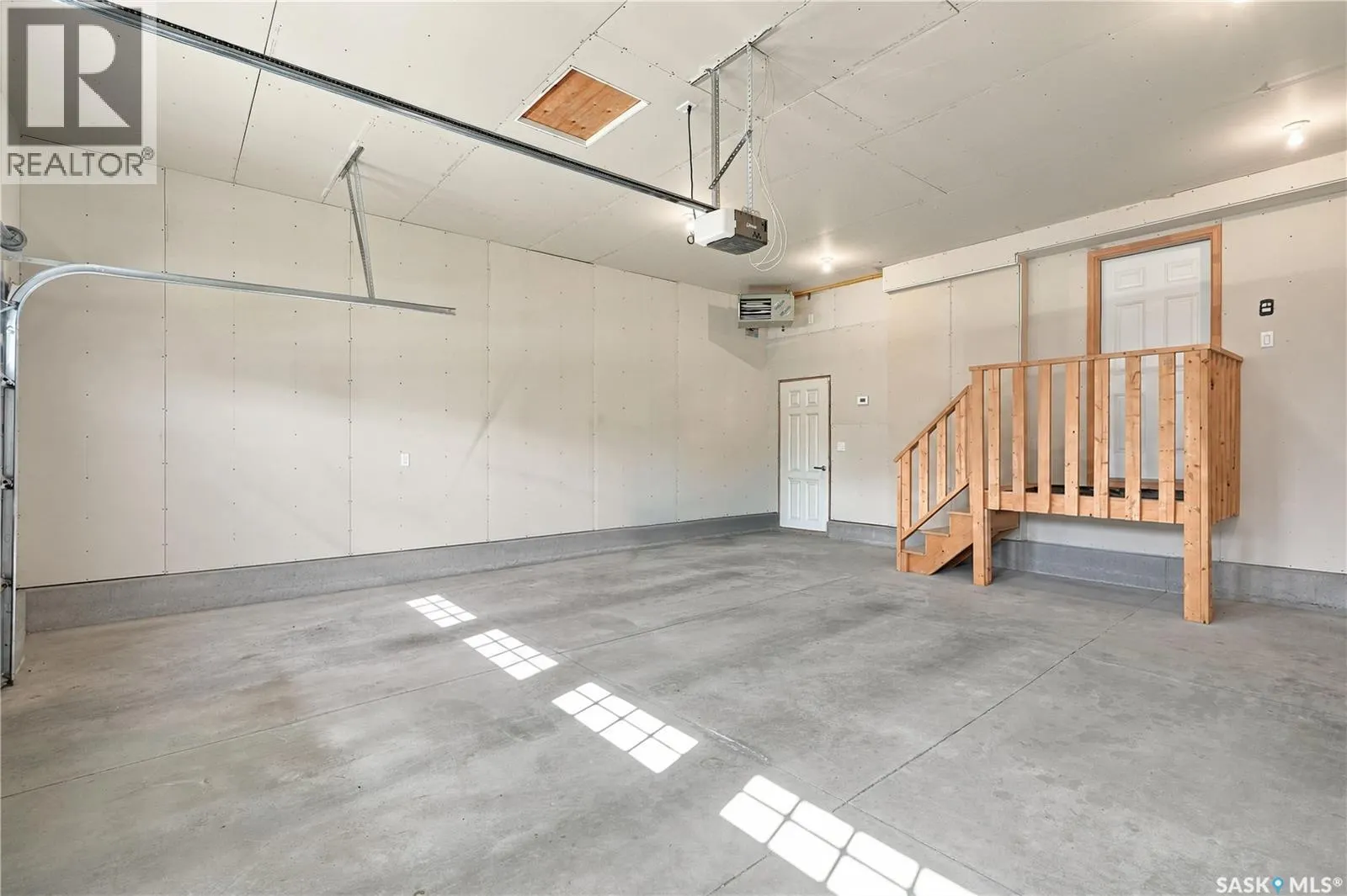 226 Atton COURT