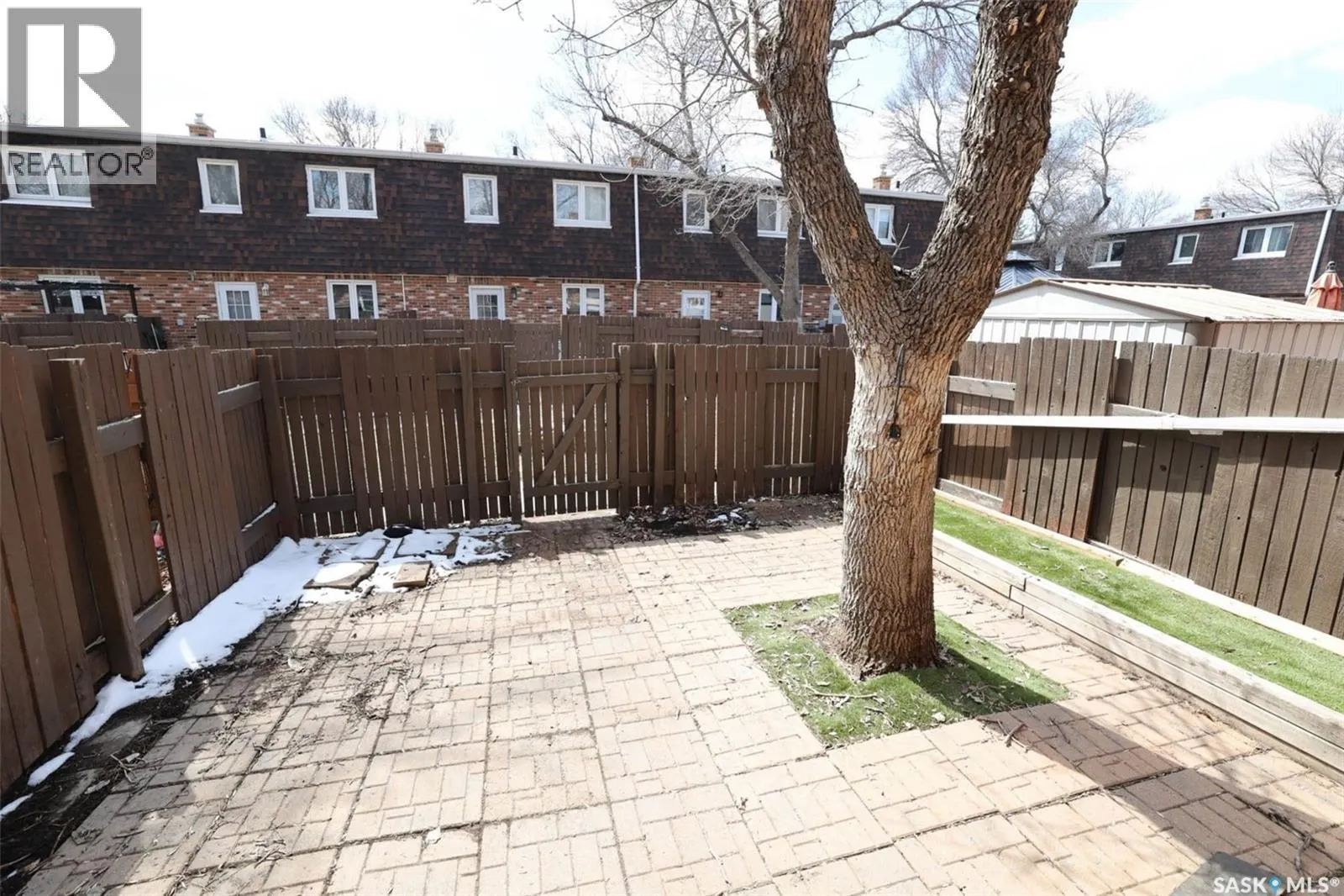 51 Spruceview ROAD