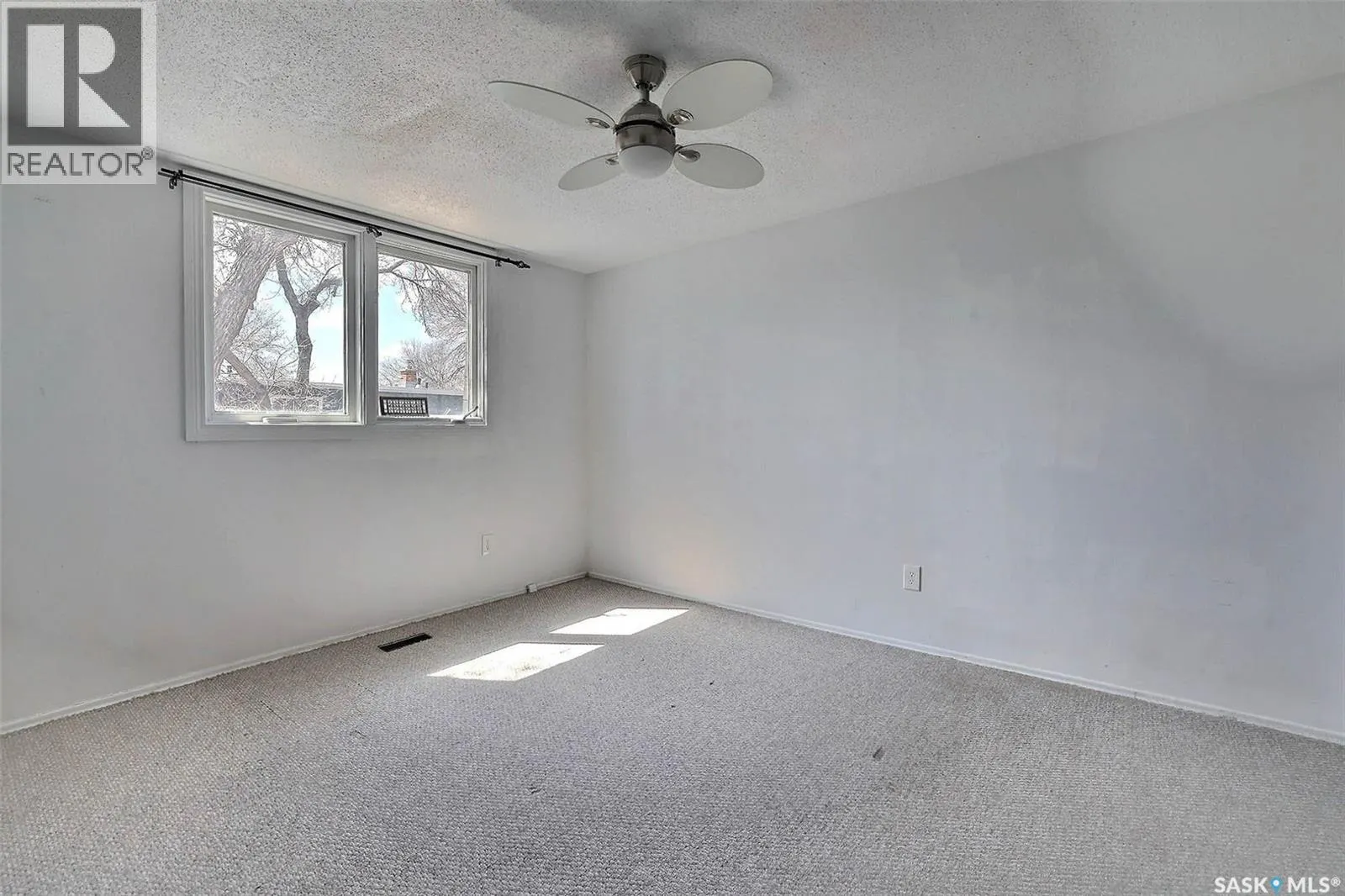 51 Spruceview ROAD