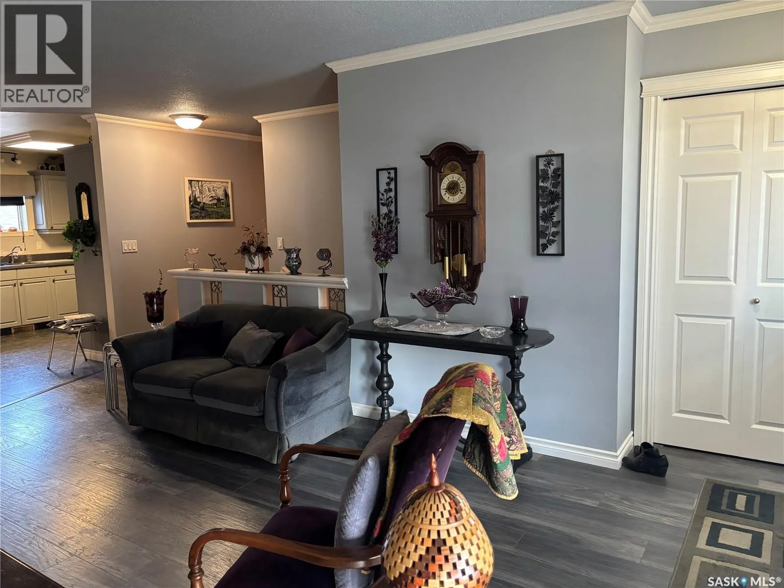 1546 Athabasca STREET W