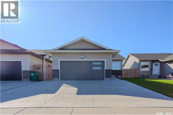 622 Rosewood BOULEVARD W