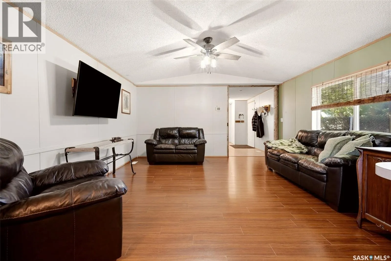 44 Walters COURT