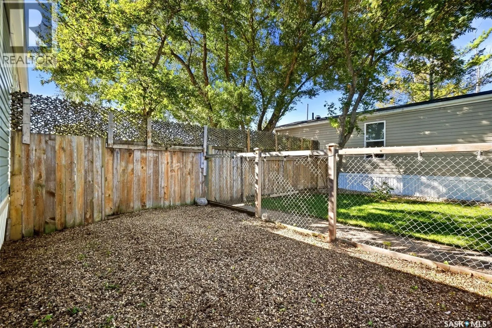 44 Walters COURT
