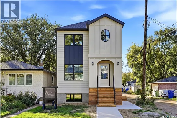 1324 Empress STREET