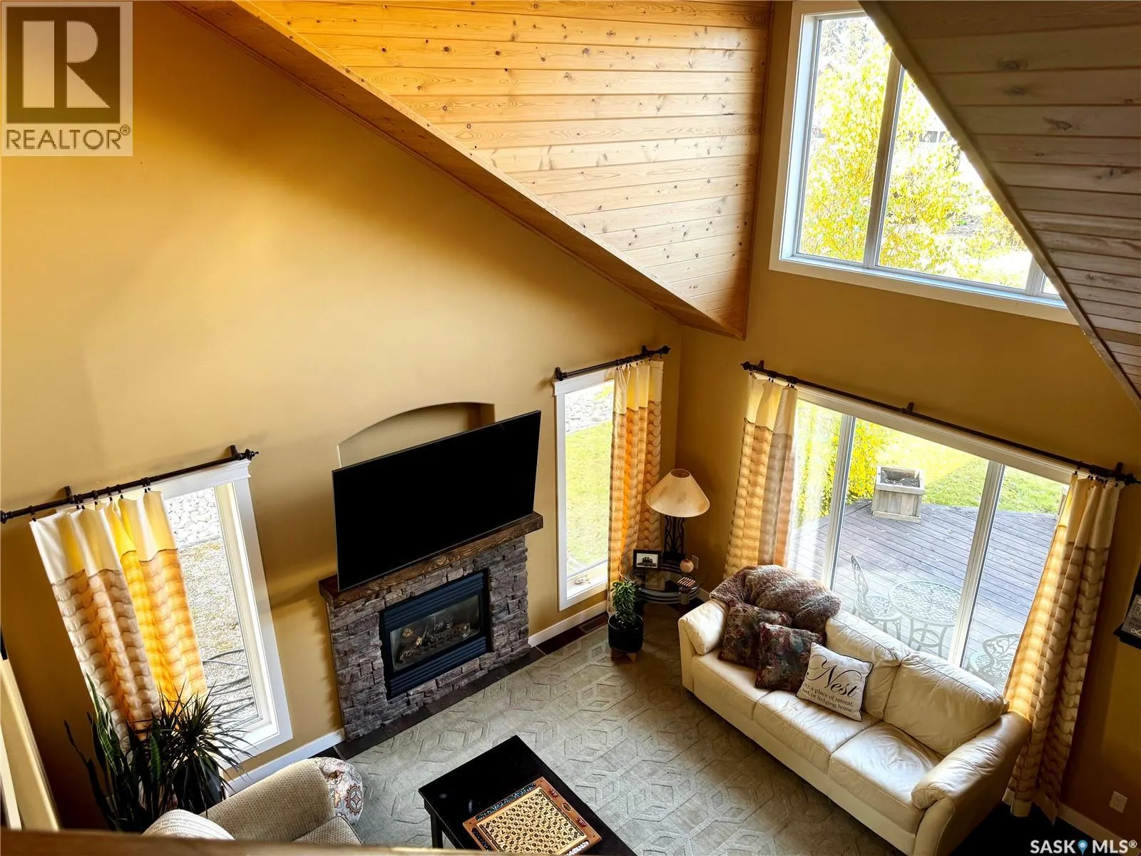 6 Islander DRIVE