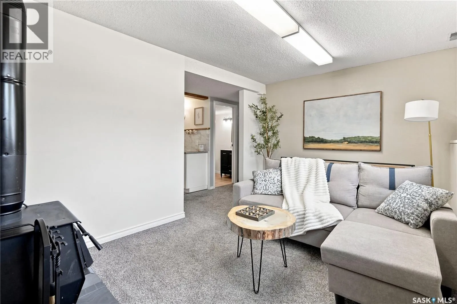 1109 Lillooet STREET W