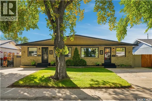 2769/2771 Eastview