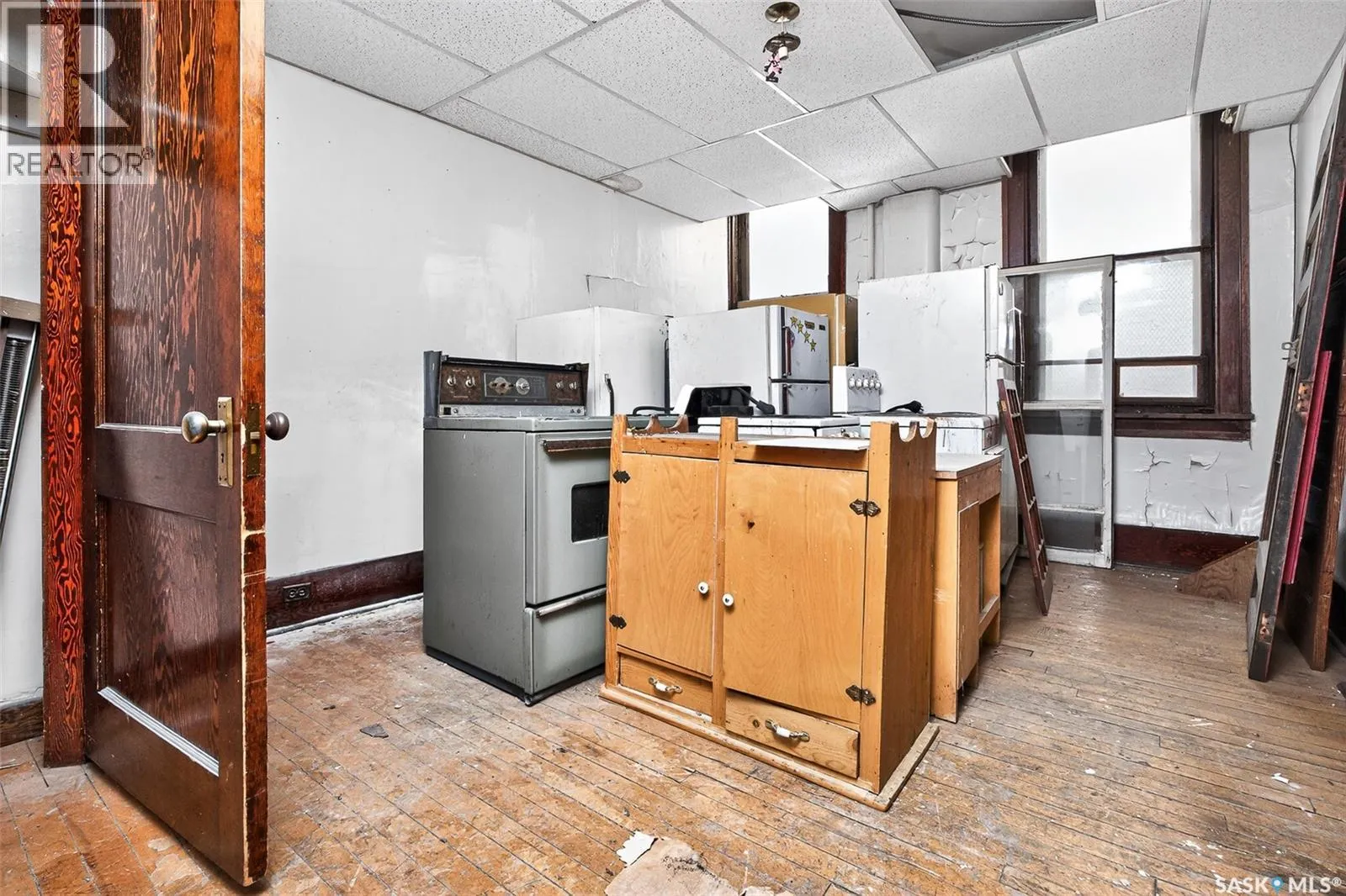 117-123 High STREET W
