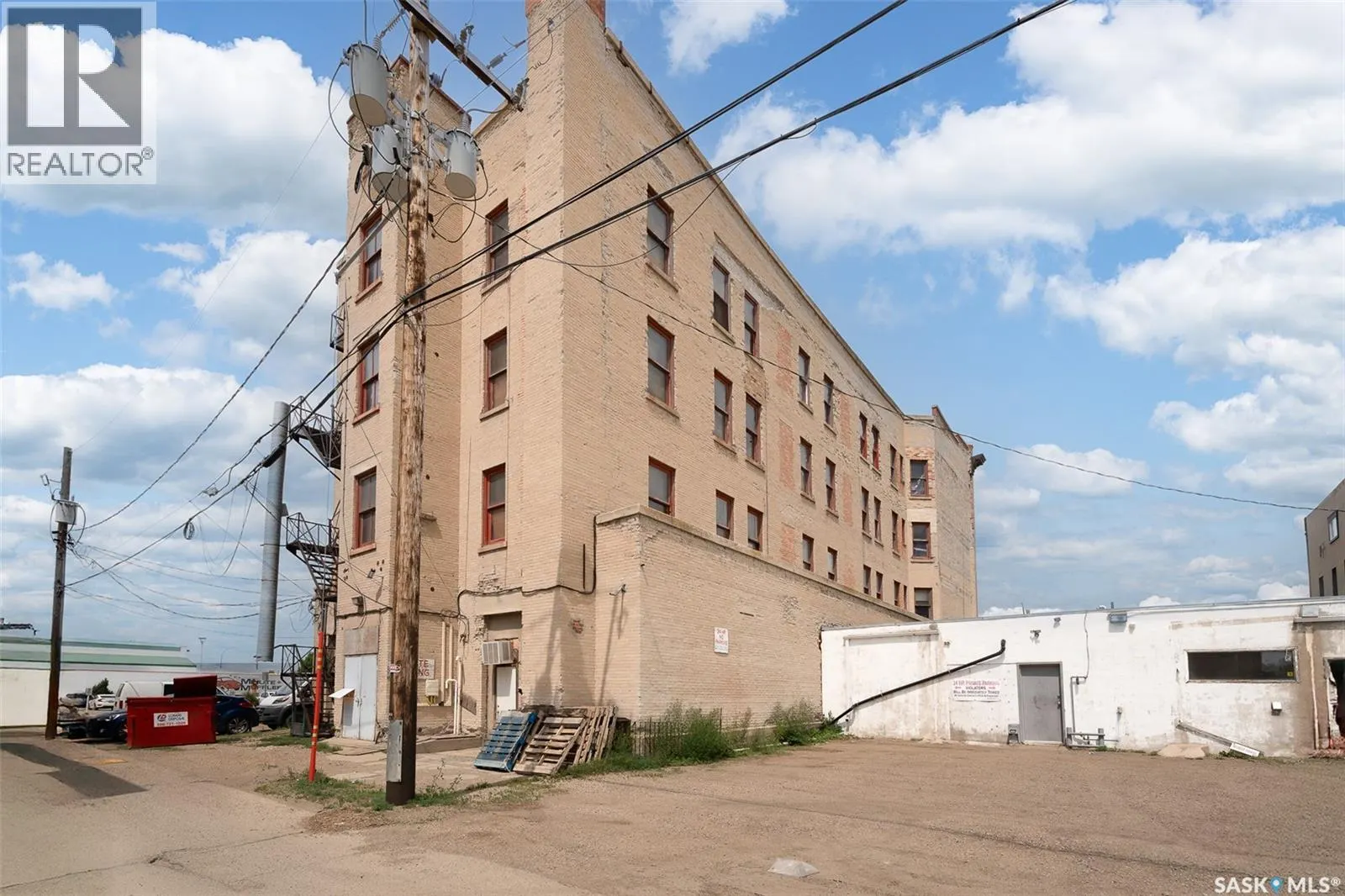 117-123 High STREET W