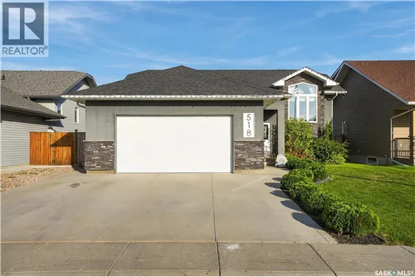 518 Palmer CRESCENT