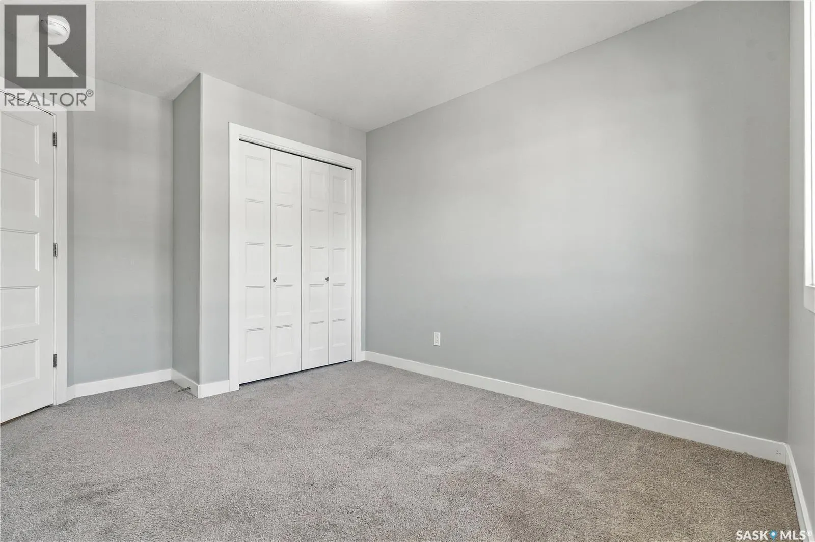 1018 Evergreen BOULEVARD