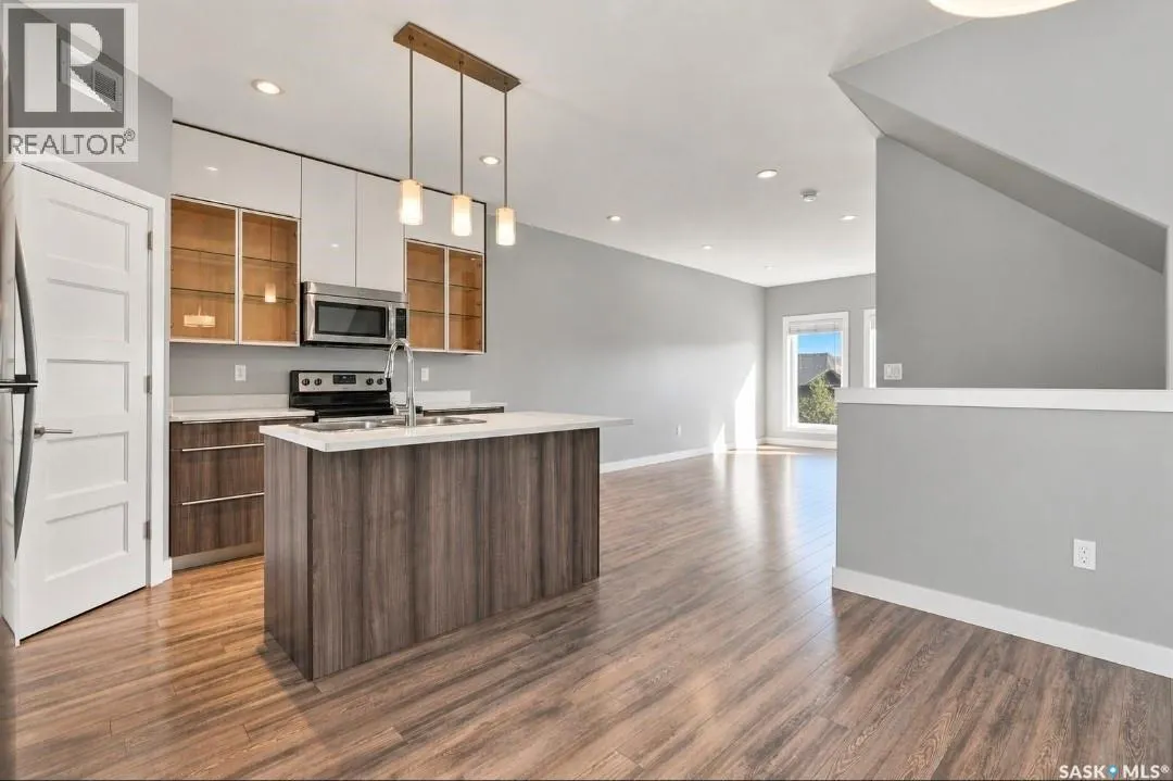 1018 Evergreen BOULEVARD
