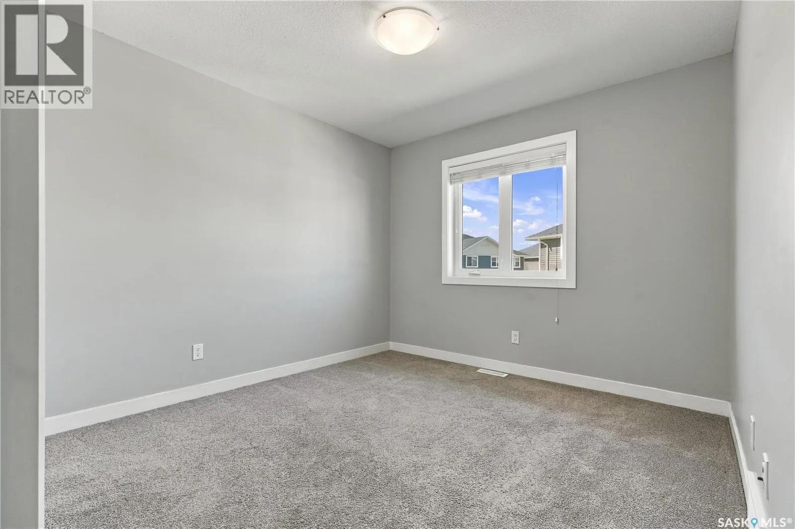 1018 Evergreen BOULEVARD