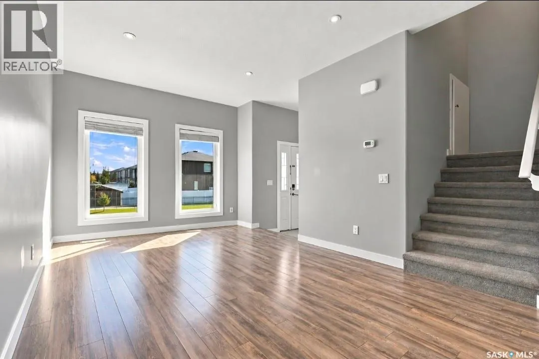 1018 Evergreen BOULEVARD