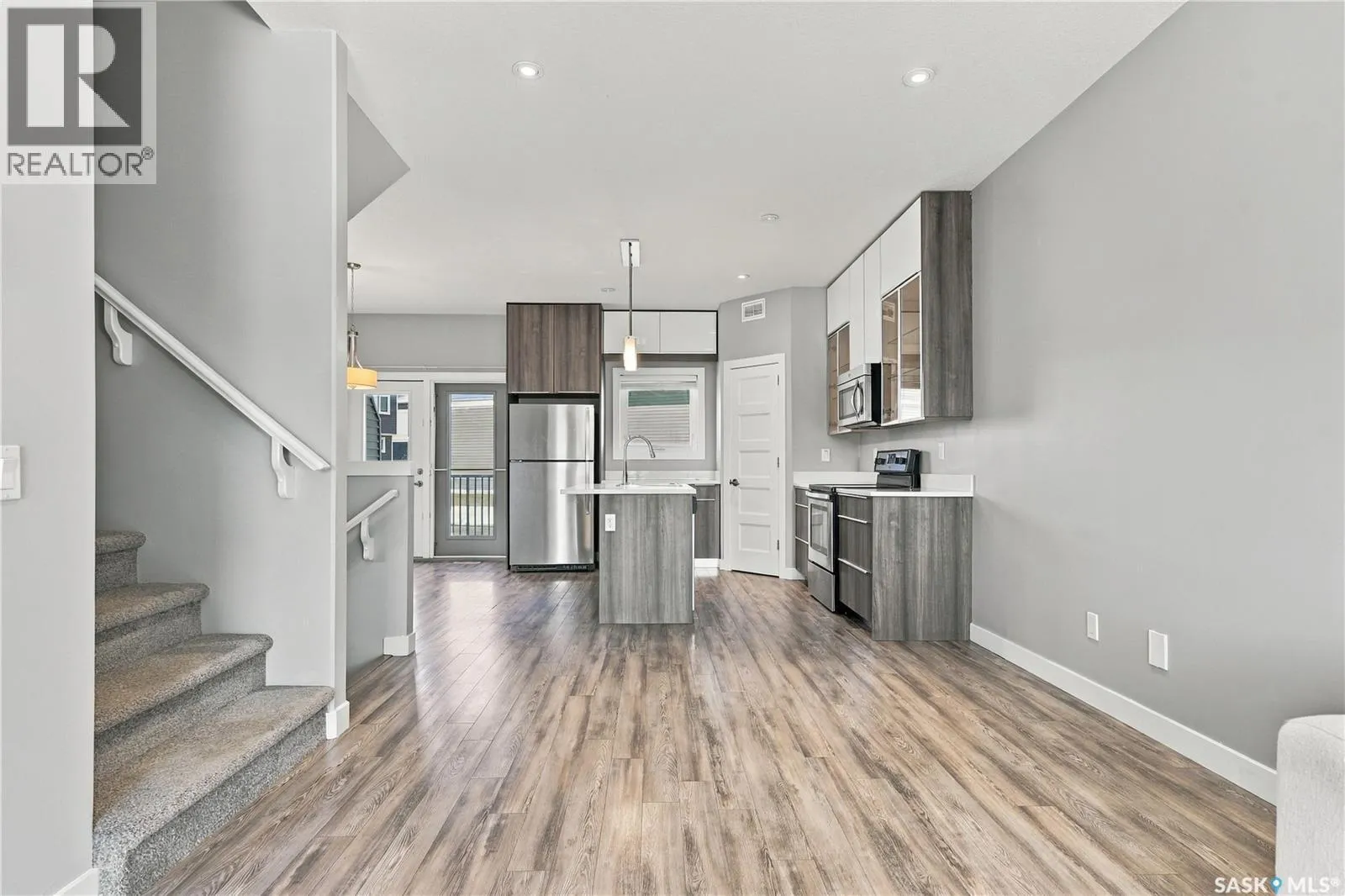 1018 Evergreen BOULEVARD