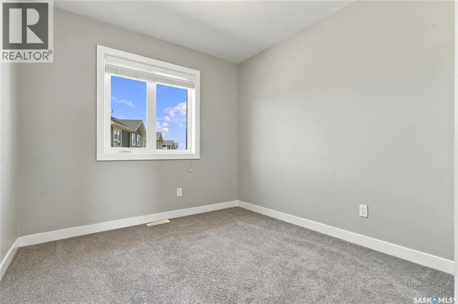 1018 Evergreen BOULEVARD
