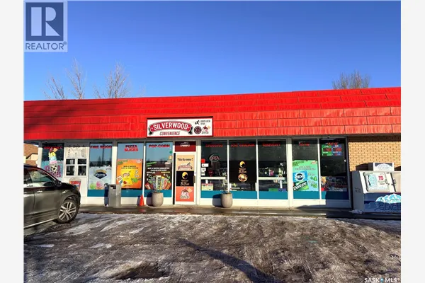 330 Silverwood ROAD