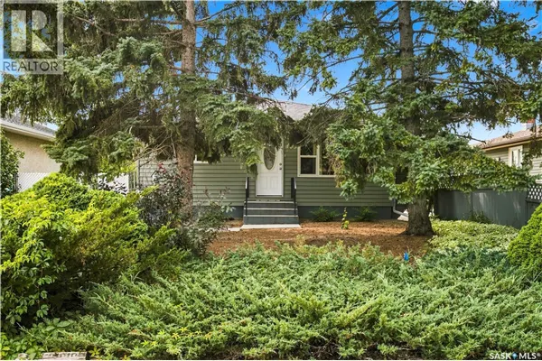 448 ROBINSON STREET