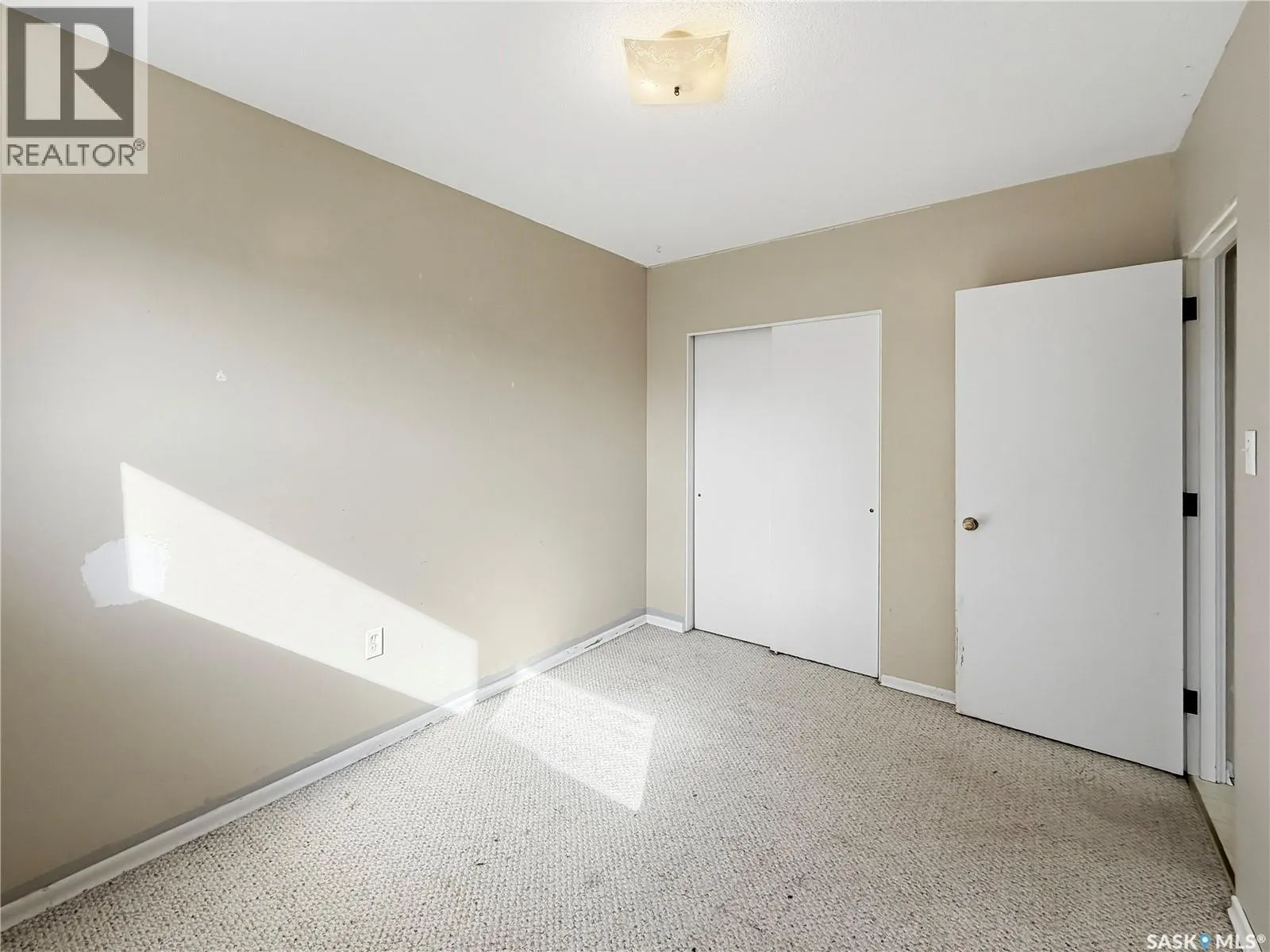 333 24th STREET E