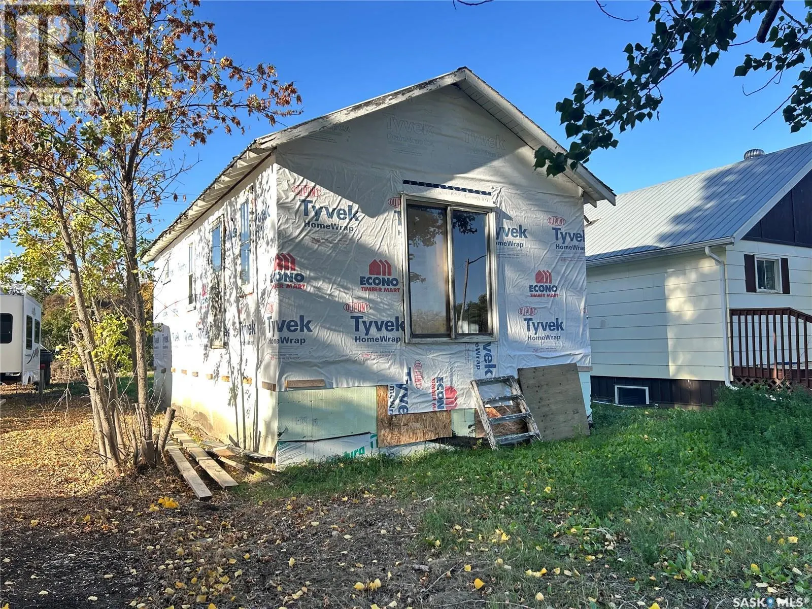 355 Bellamy AVENUE
