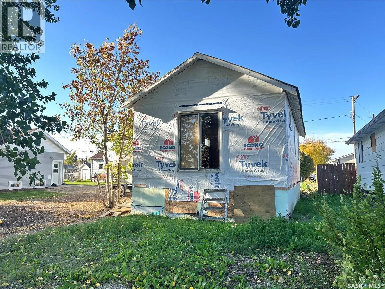 355 Bellamy AVENUE