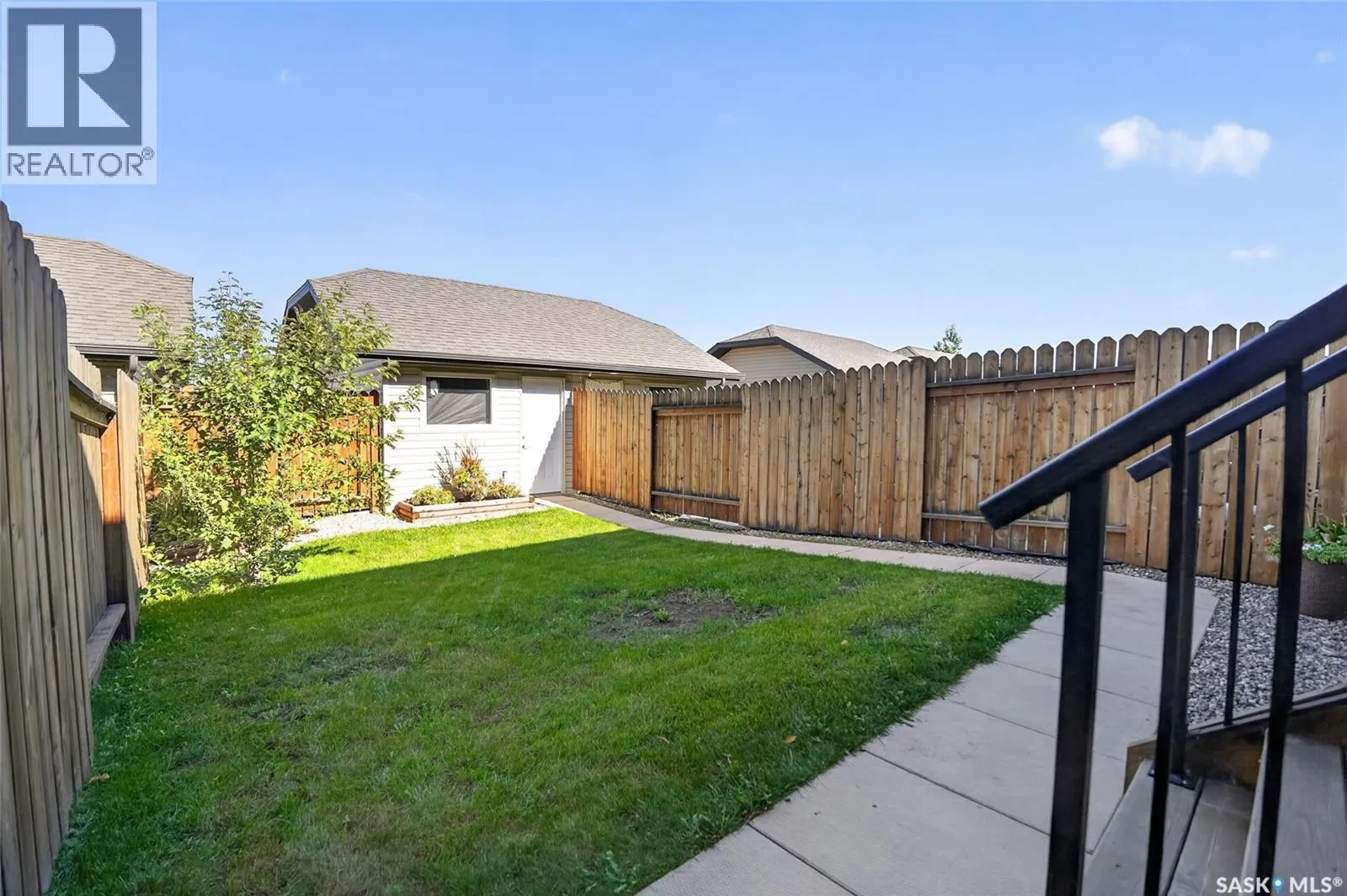 202 Maningas BEND