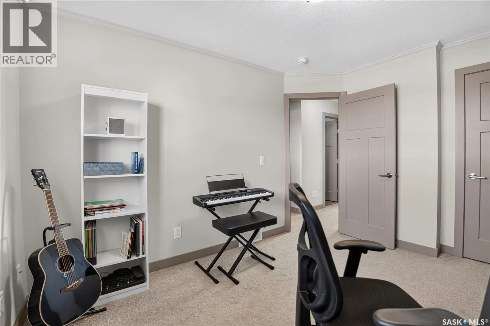 202 Maningas BEND