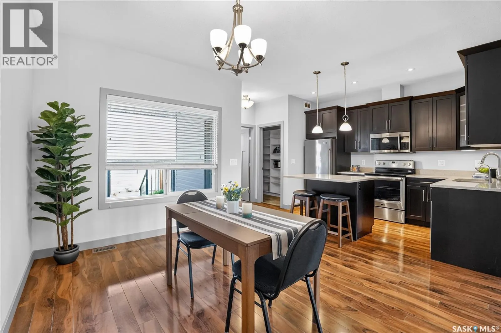 202 Maningas BEND