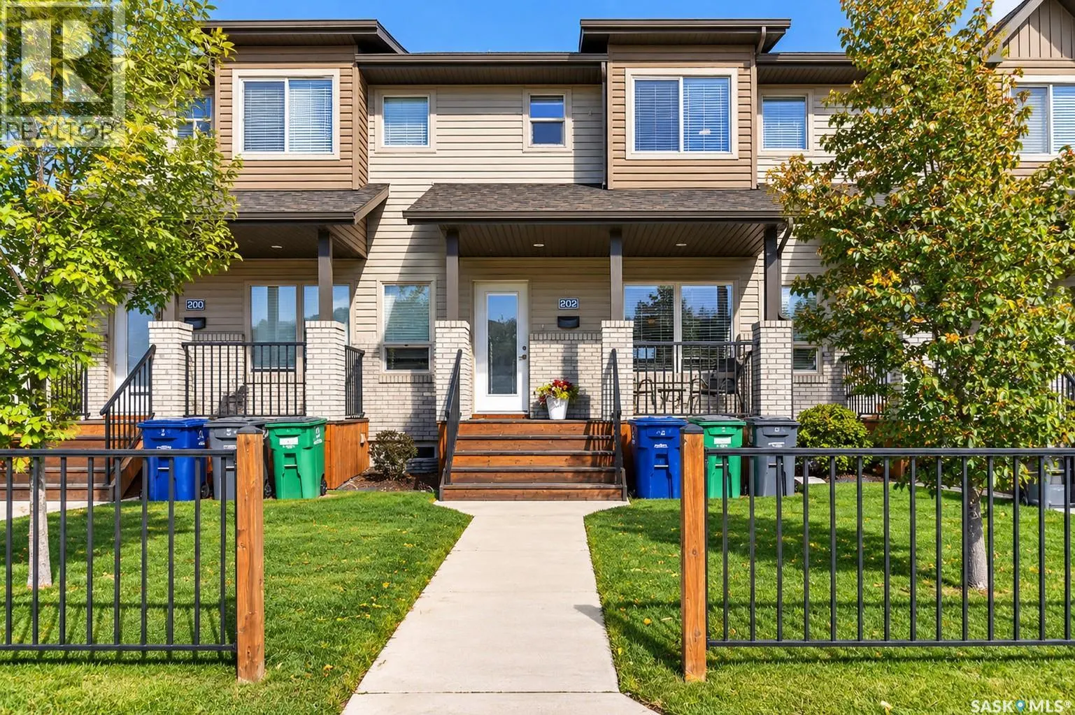 202 Maningas BEND