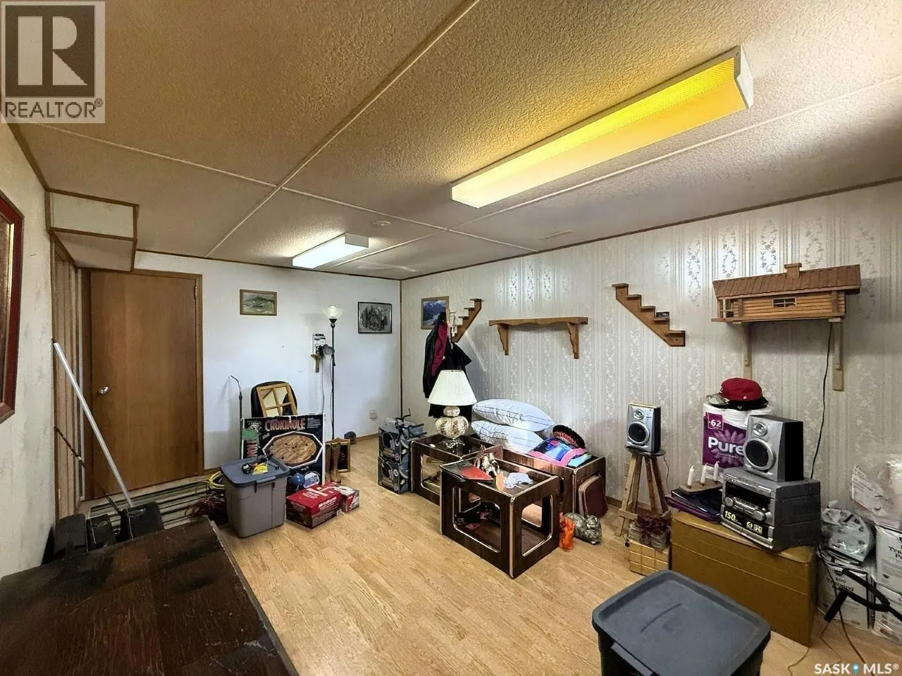 433-435 25th STREET E