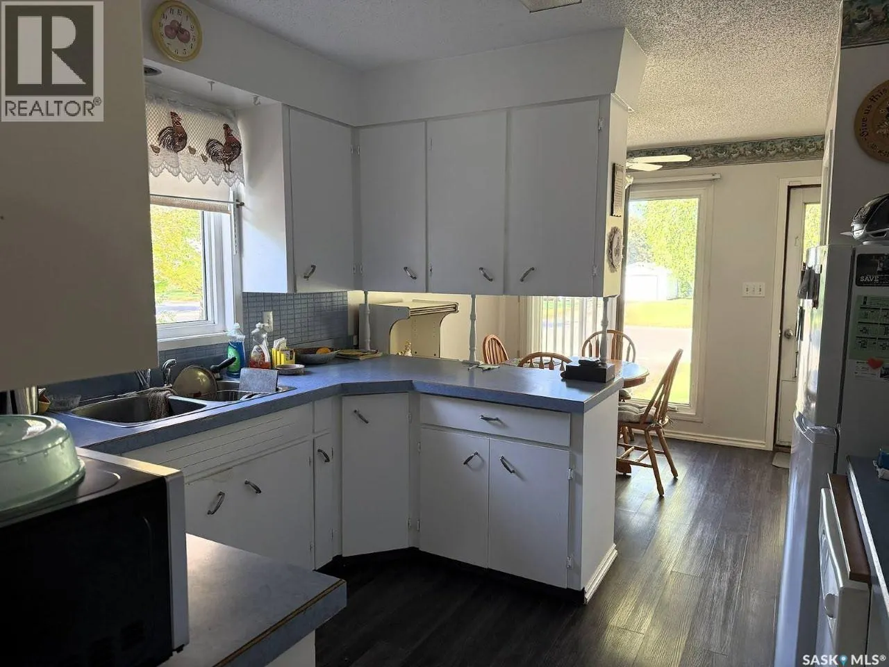 433-435 25th STREET E