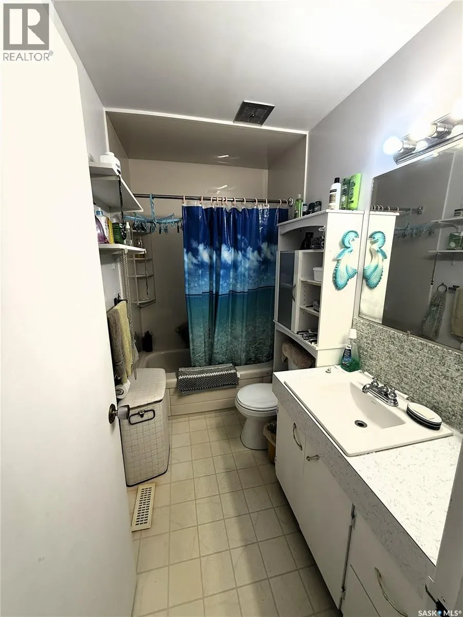 433-435 25th STREET E