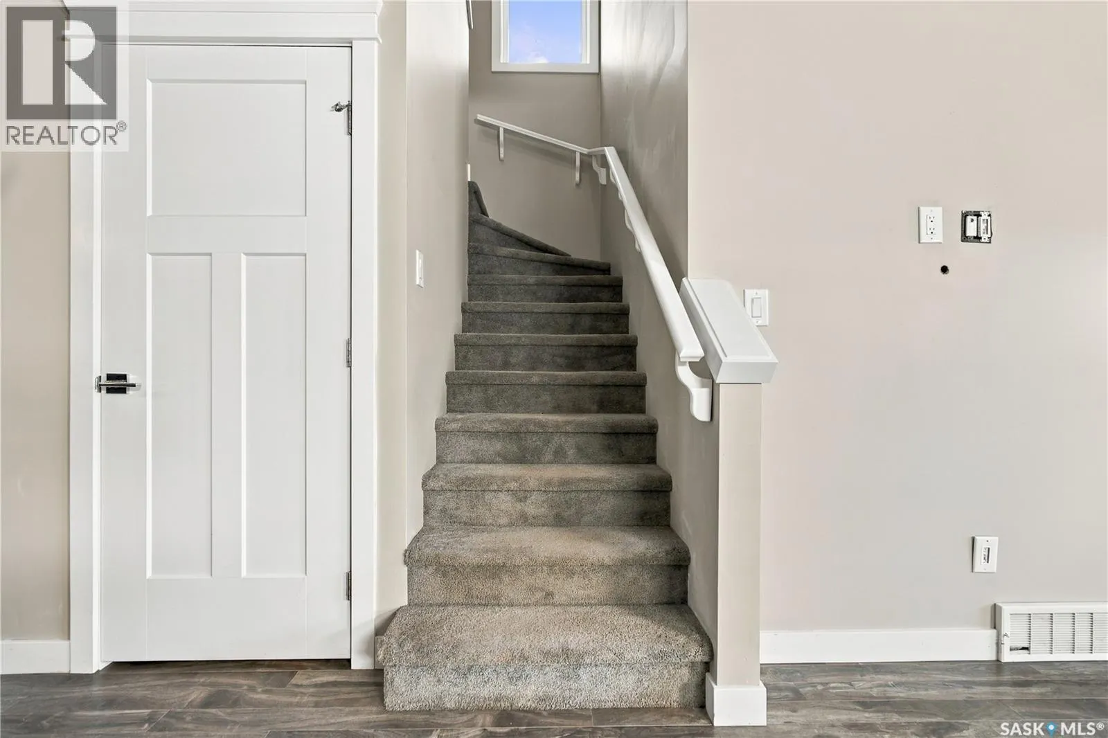 358 Marlatte STREET