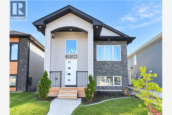 620 Ells CRESCENT