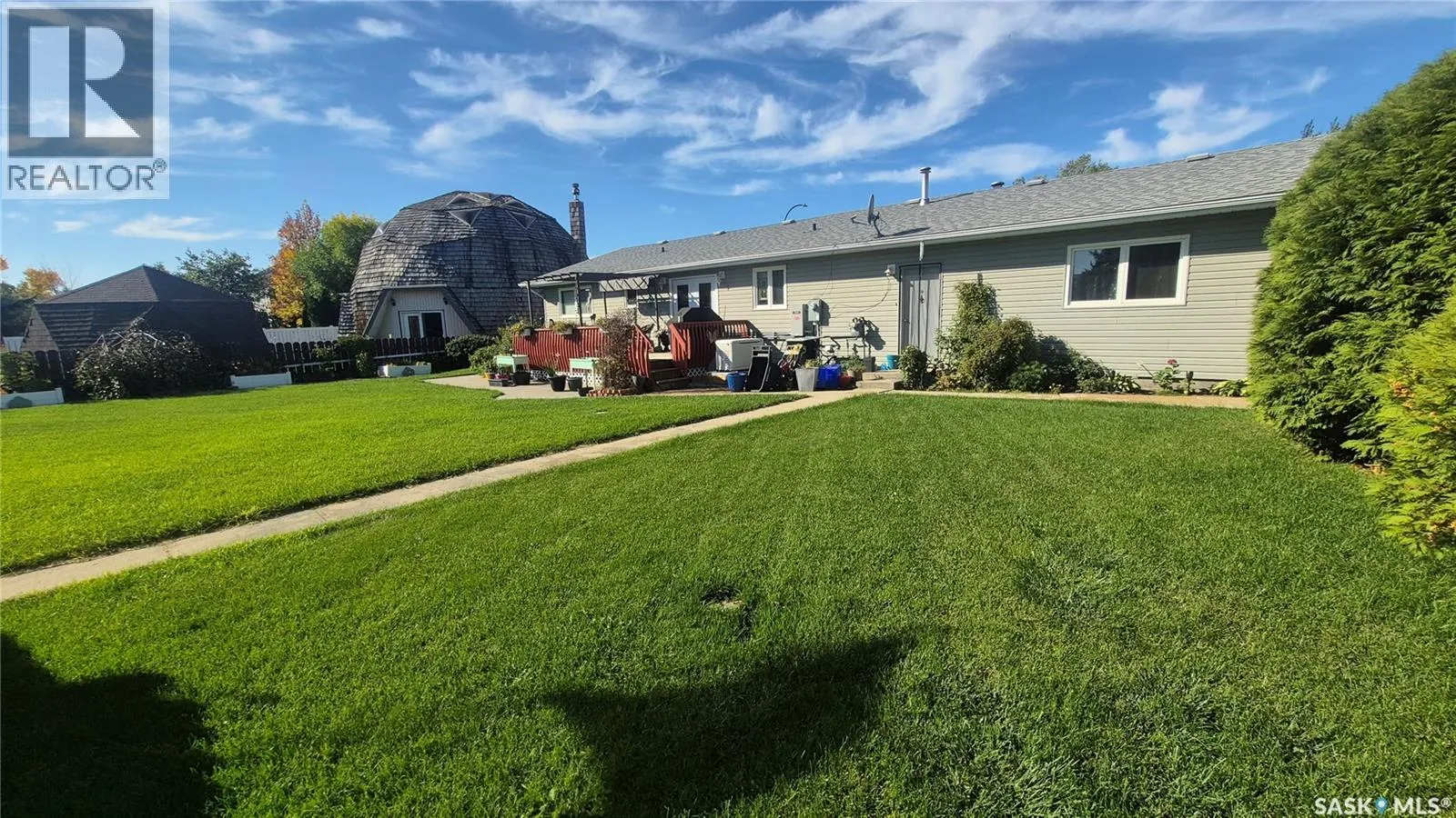 409 Herman CRESCENT