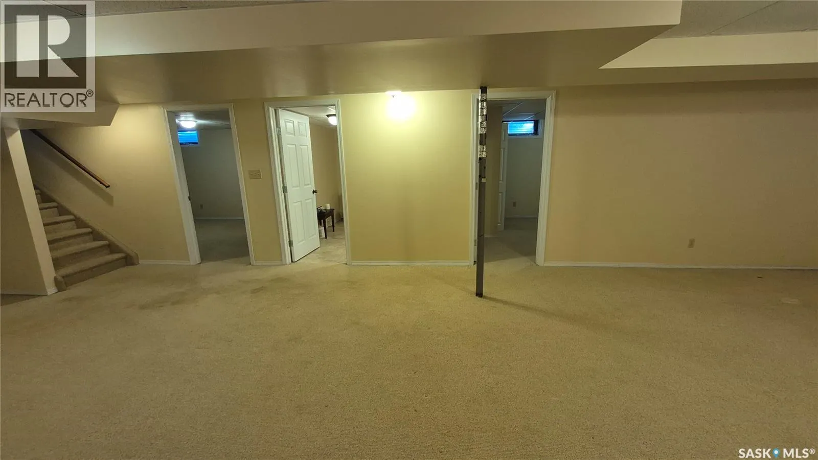 409 Herman CRESCENT